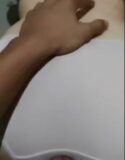 abgku lagi nafsu malam malam